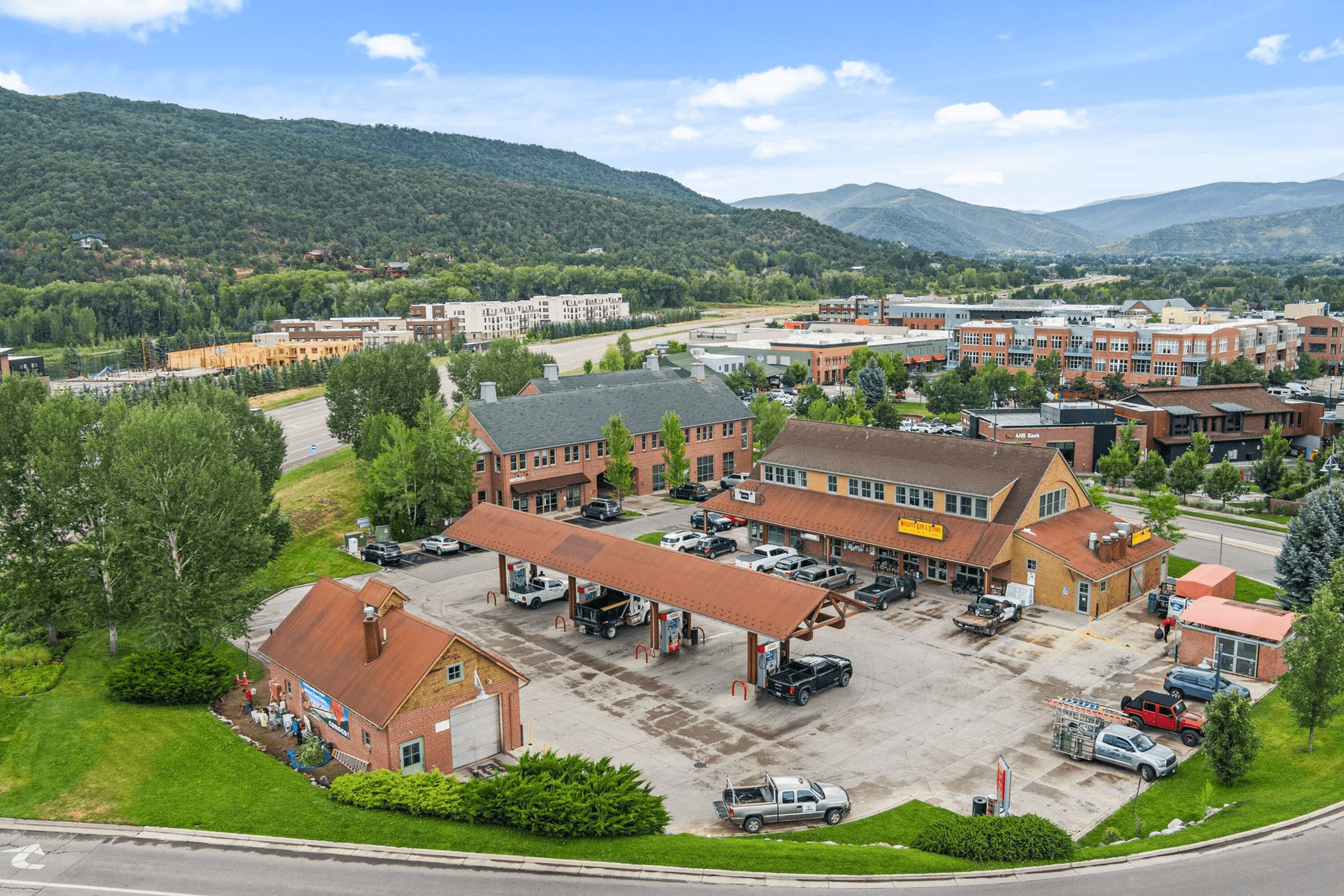 Basalt Gas Station